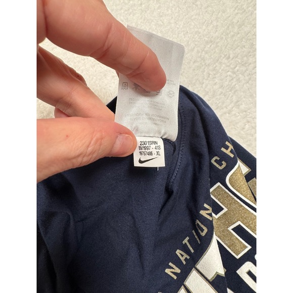 Nike Jordan Michigan Wolverines 2023 National Champions Tee Shirt Mens XL Navy - Picture 8 of 11